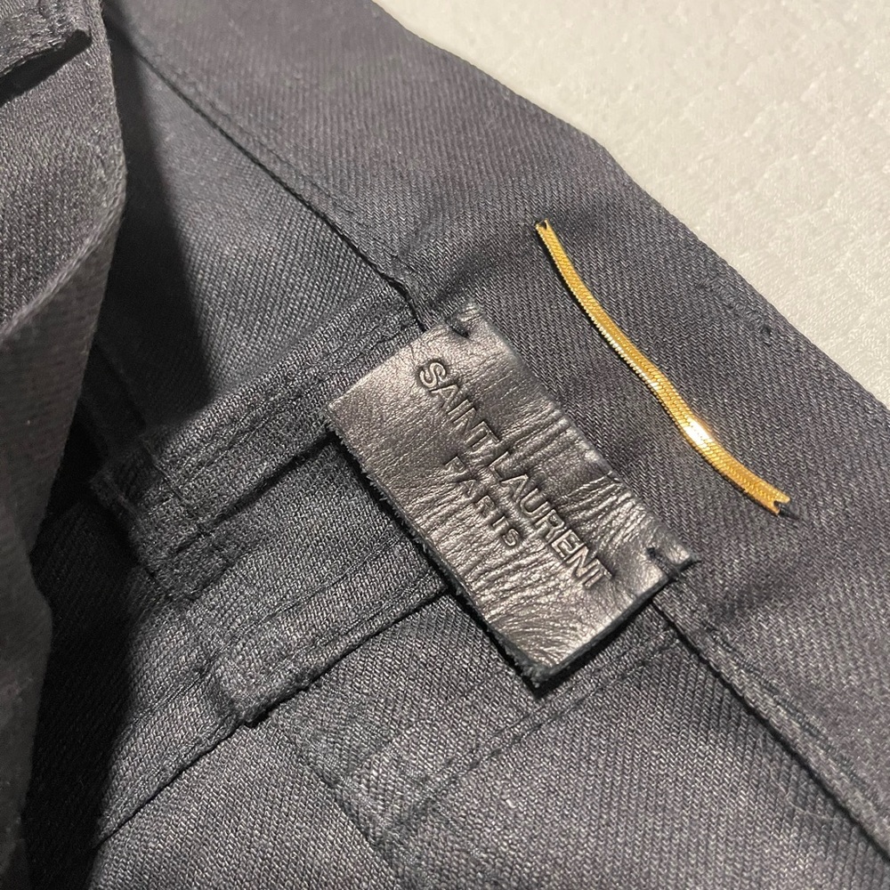 Ysl SKINNY-FIT JEANS IN BLACK STRETCH DENIM
